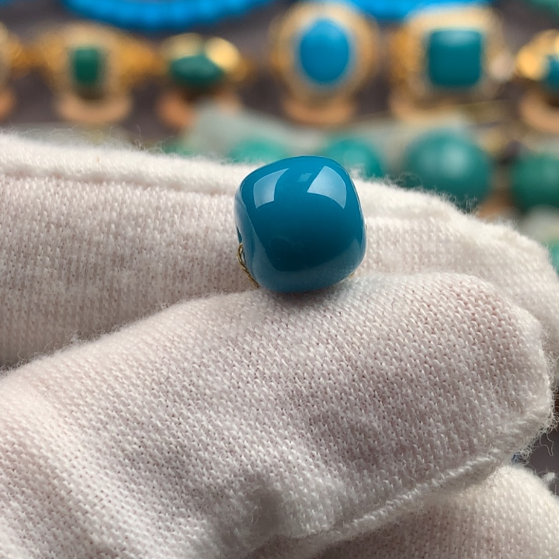 绿松石未镶嵌绿松石9*8mm