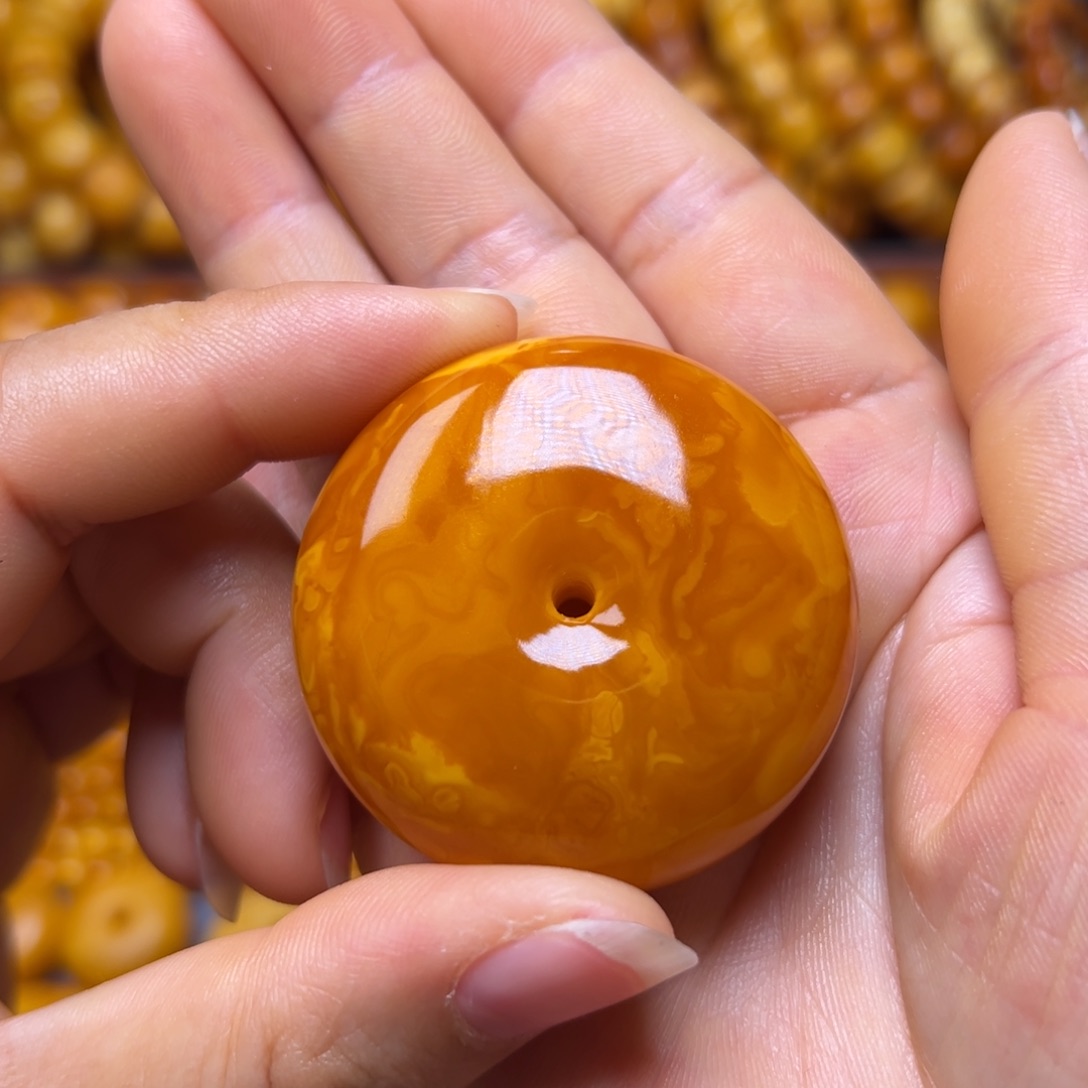 蜜蜡未镶嵌吊坠(不含链)