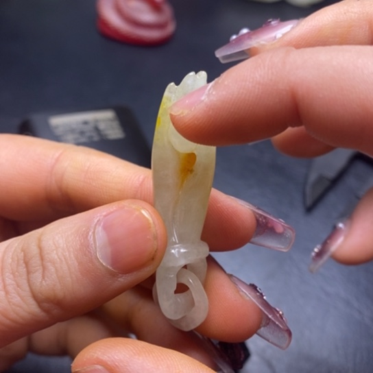 和田玉（糖玉）挂件未镶嵌