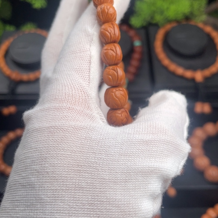 全***年桃核吊坠精品手持