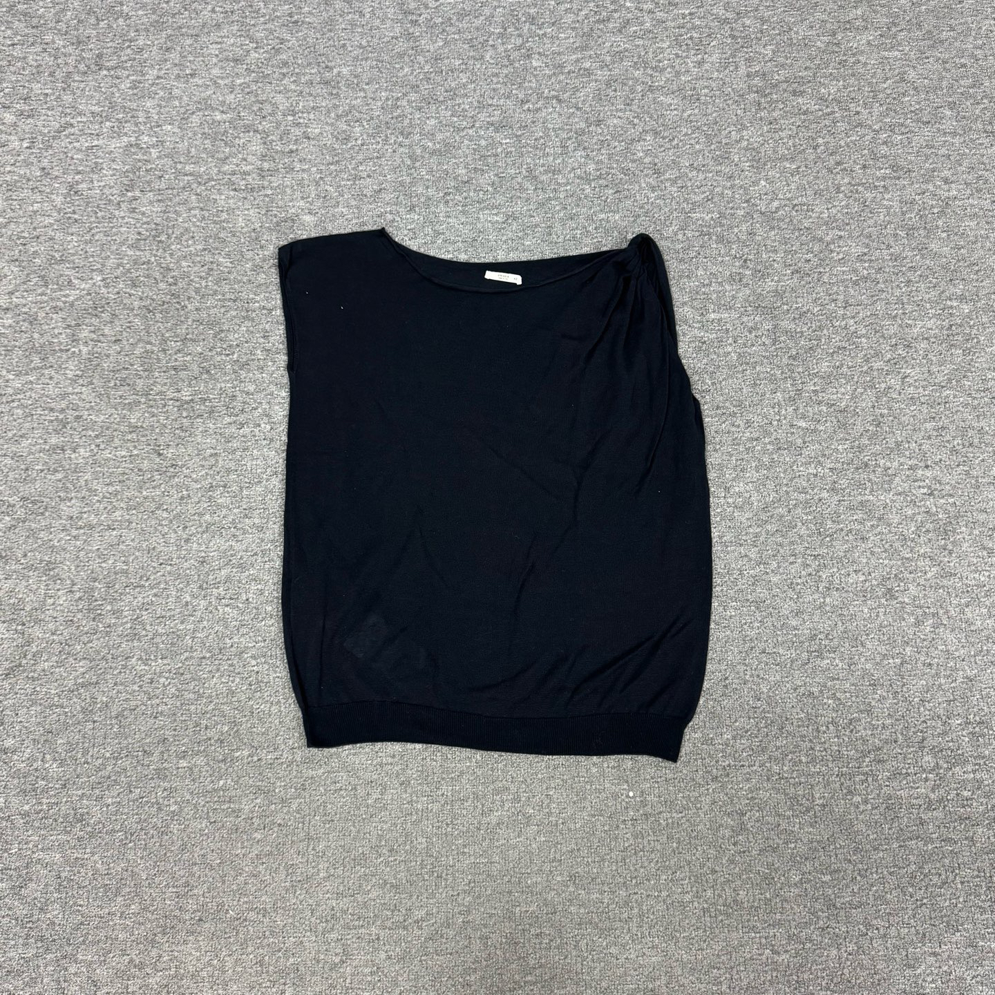 99新 AMIPARIS prada 无袖上衣