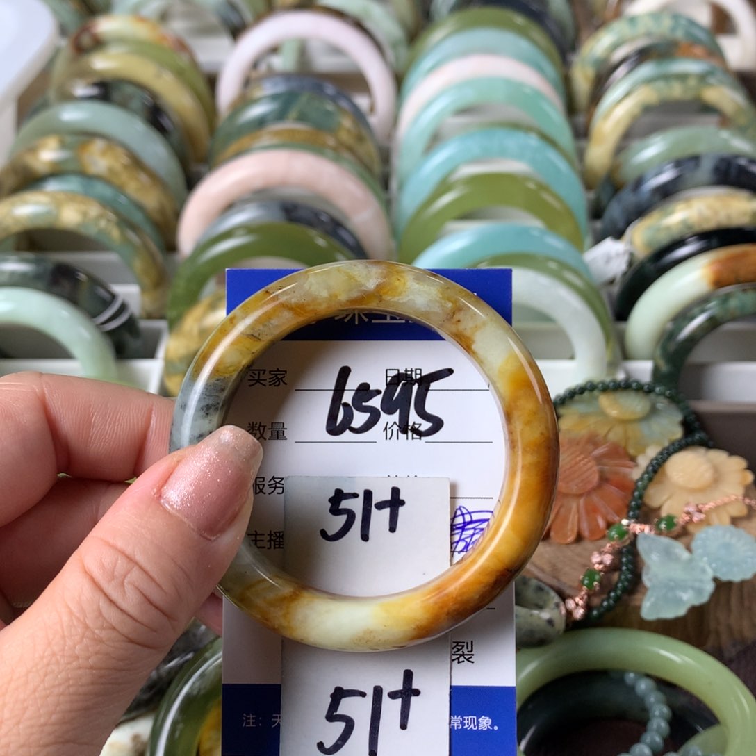 蛇纹石玉手镯未镶嵌6595