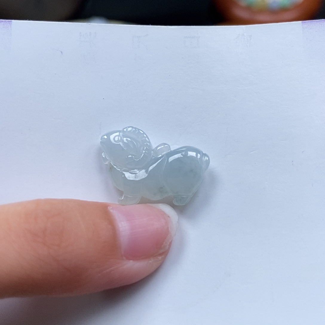 未镶嵌挂件翡翠闪