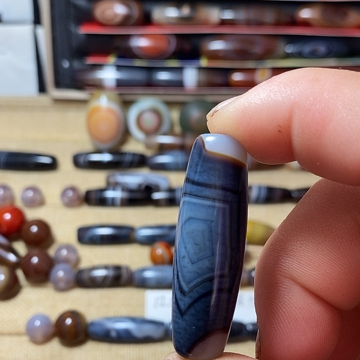 玛瑙/玉髓合金颈饰