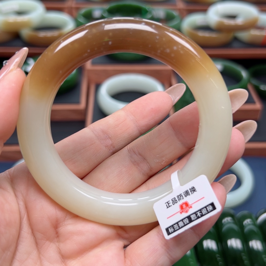 未镶嵌手镯和田玉5859圈口