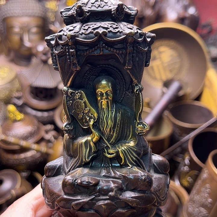 铜1233555667788889999887777