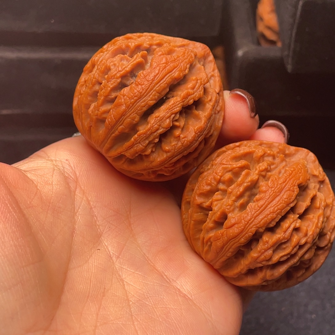 9***8文玩核桃吊坠秦岭核桃130