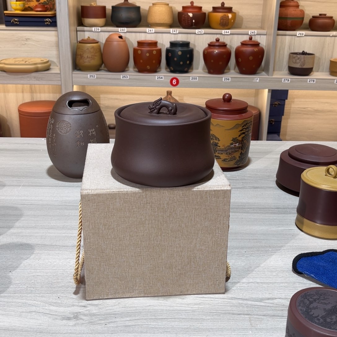 紫砂茶叶罐紫砂等珍贵