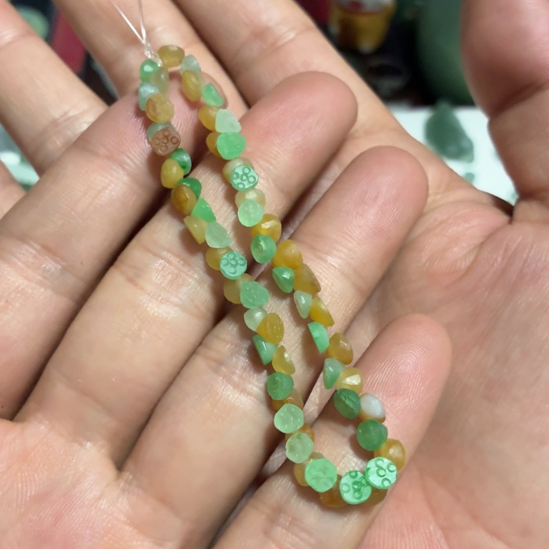 未镶嵌定制翡翠手串