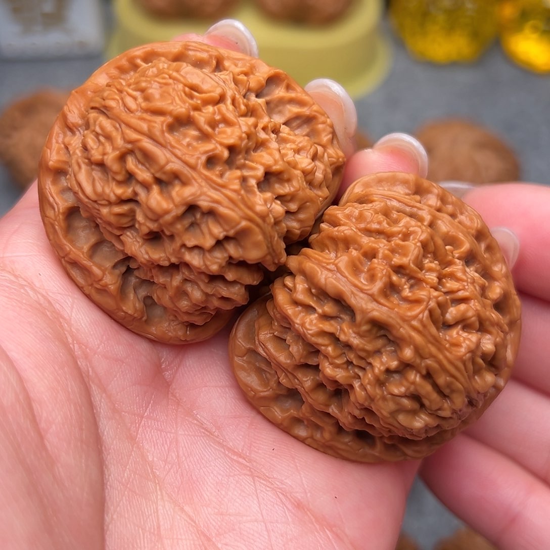 把件文玩核桃。*。红皮满肉南疆44