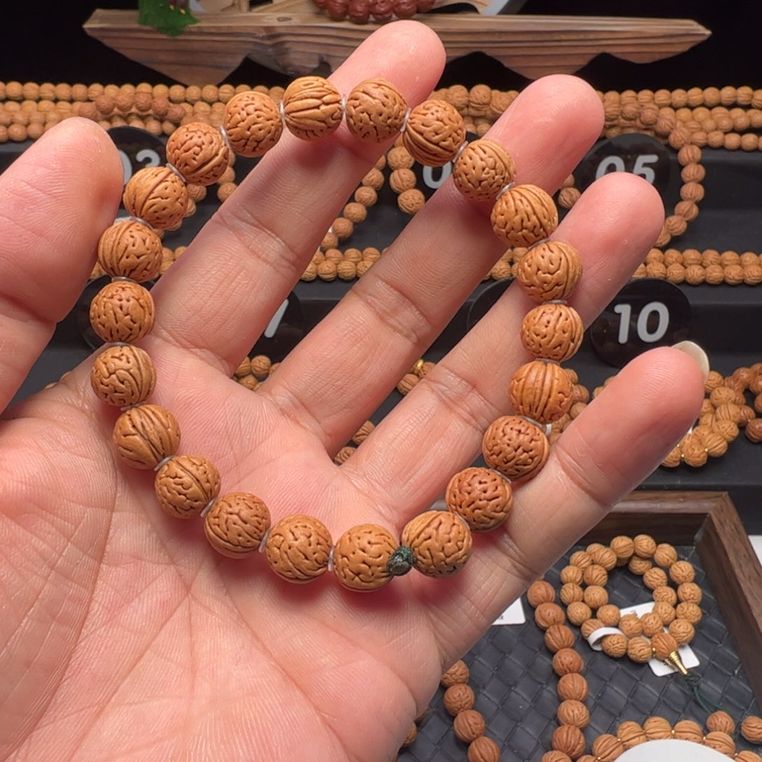 文玩核桃手串精品野生桃核手串脑纹