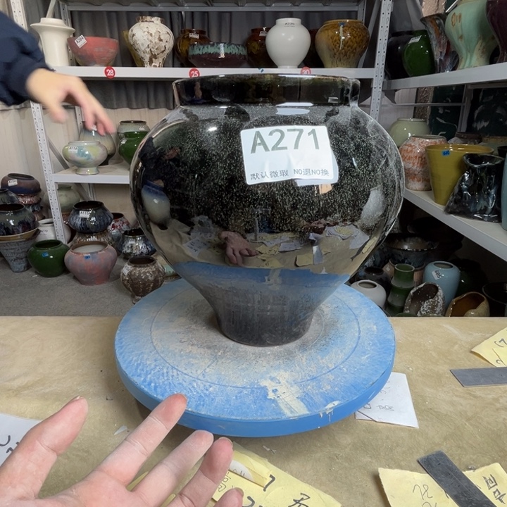 ****。景德镇陶瓷花盆271