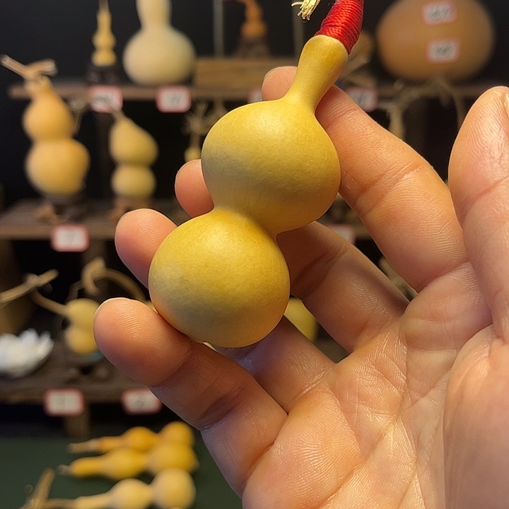 吃***的自己来咯来咯来咯过来