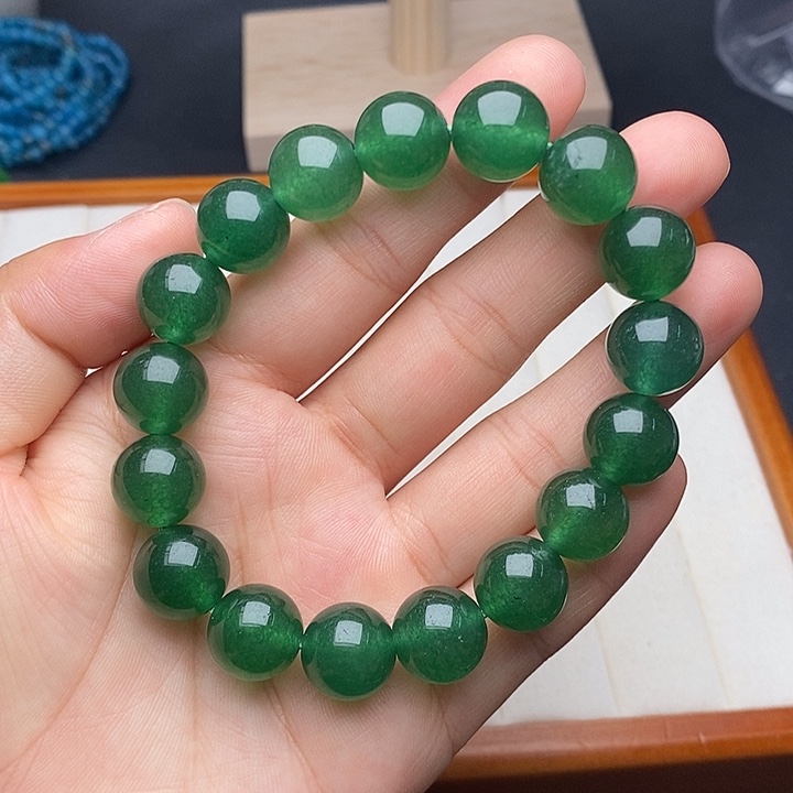 翡翠未镶嵌颈饰398手串