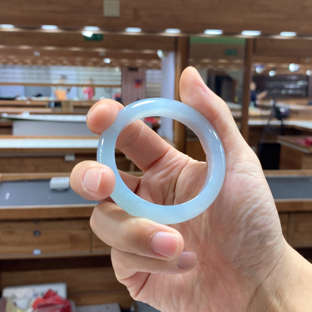 未镶嵌手镯翡翠S***喂买断