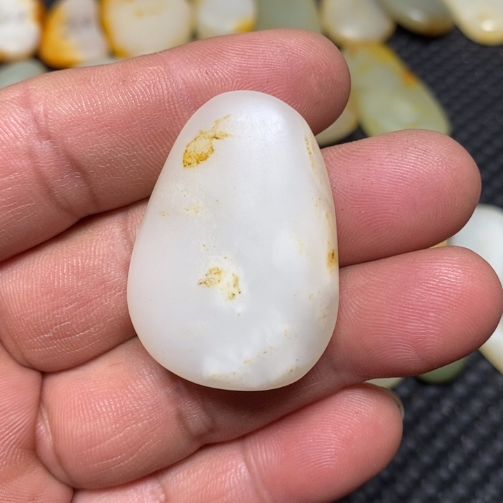 和田玉（白玉）珠宝奇石未镶嵌