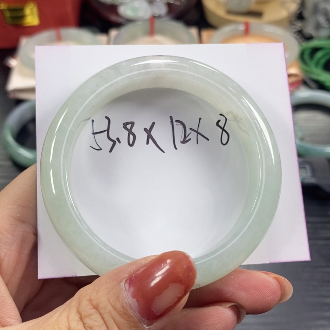 翡翠手镯未镶嵌天然翡翠手镯福利