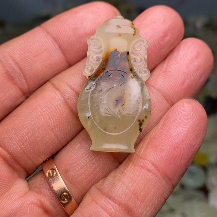 蛇纹石玉颈饰合金217