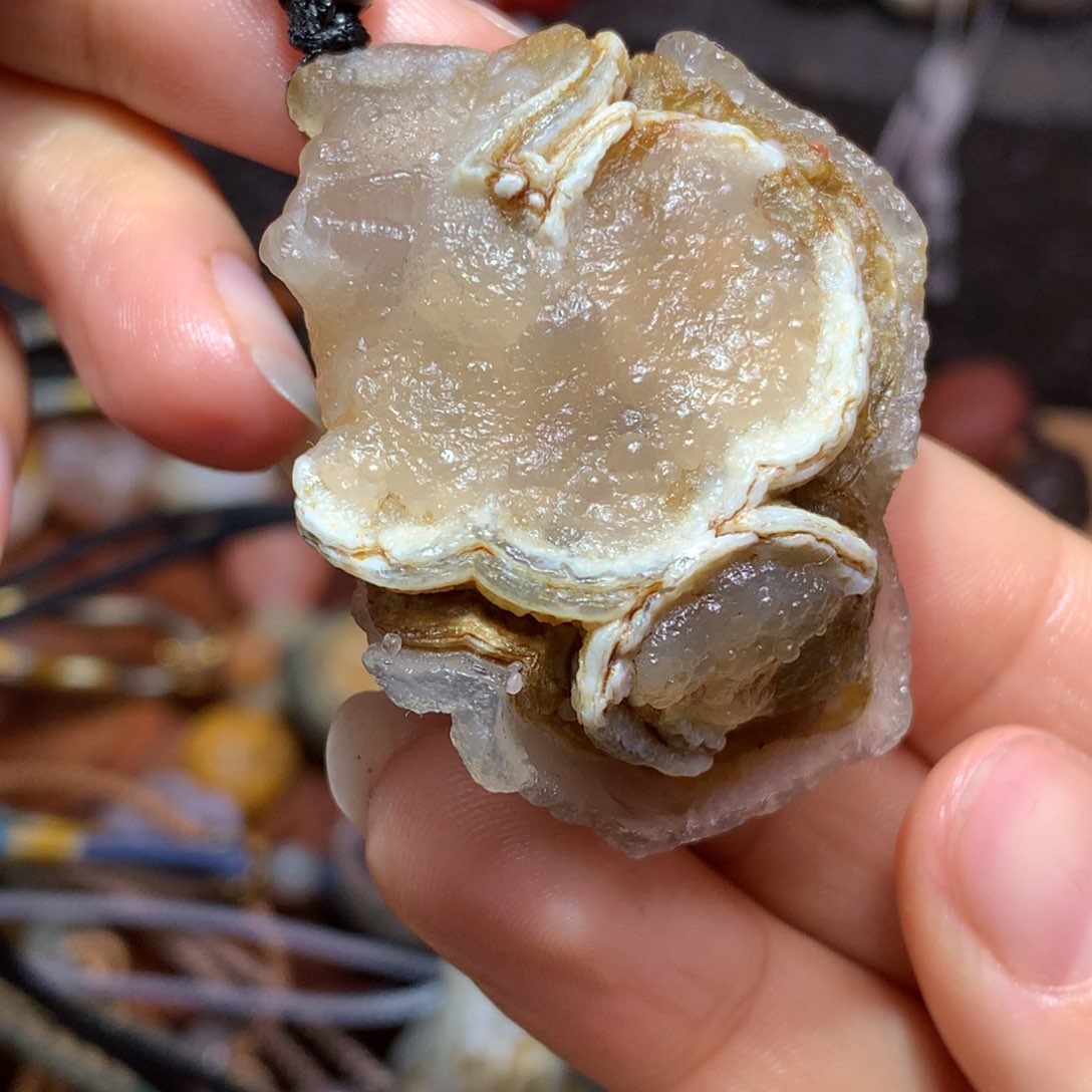 未镶嵌玛瑙/玉髓珠宝半成品