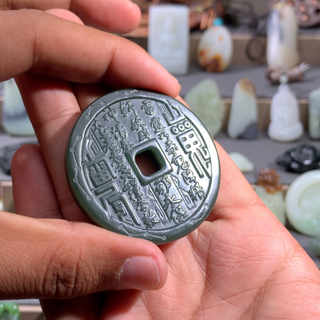 和田玉颈饰未镶嵌高*