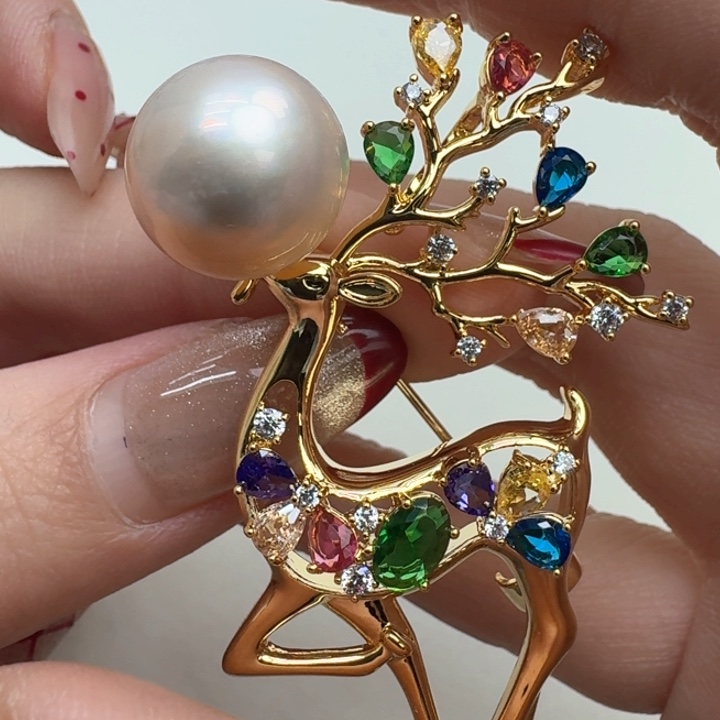 拼合珍珠（马贝珠）胸针未镶嵌