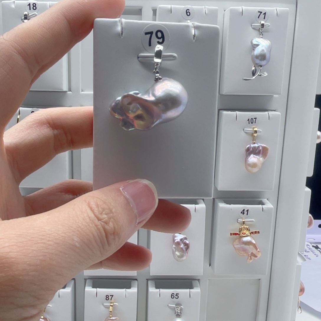 淡水珍珠颈饰合金