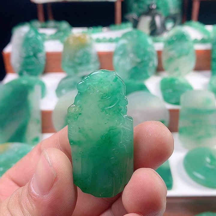 石英质玉手链未镶嵌