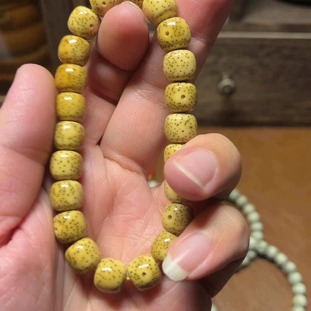 袖***子吊坠星月菩提10×9老型金标金钉