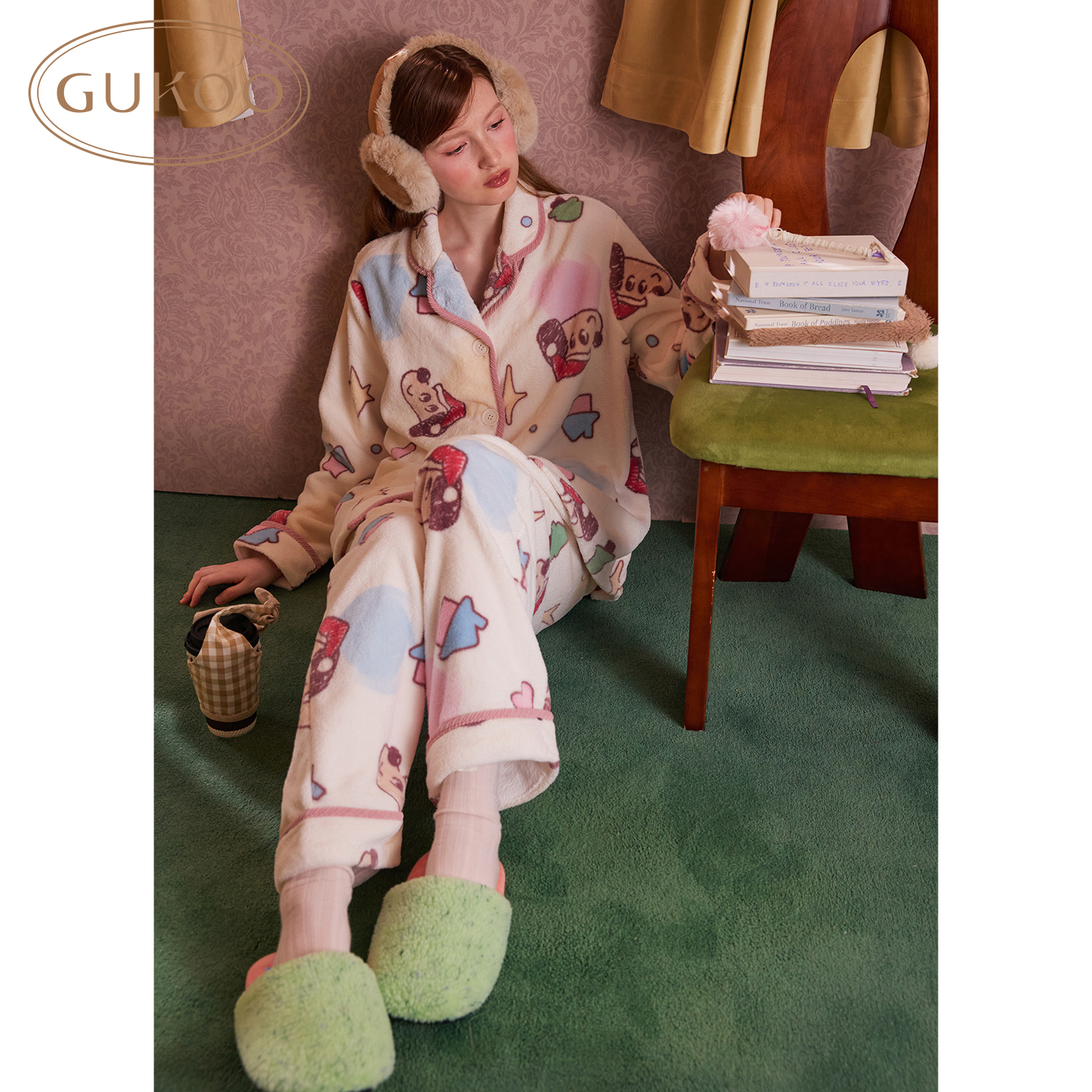 Gukoo/果壳果壳轰轰小狗满印宽松家居服套装