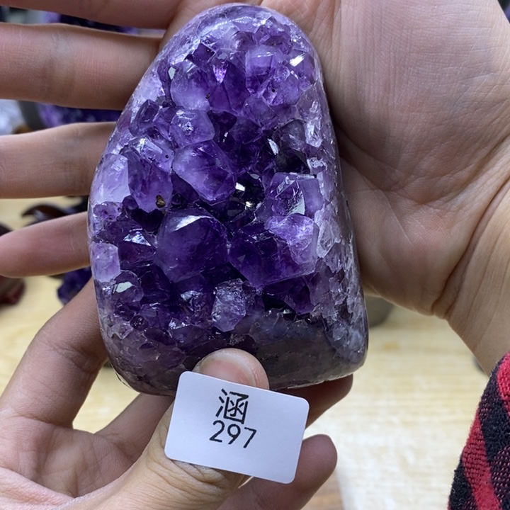 水晶大型摆件（非配饰）未镶嵌