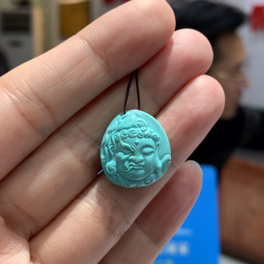 绿松石吊坠未镶嵌