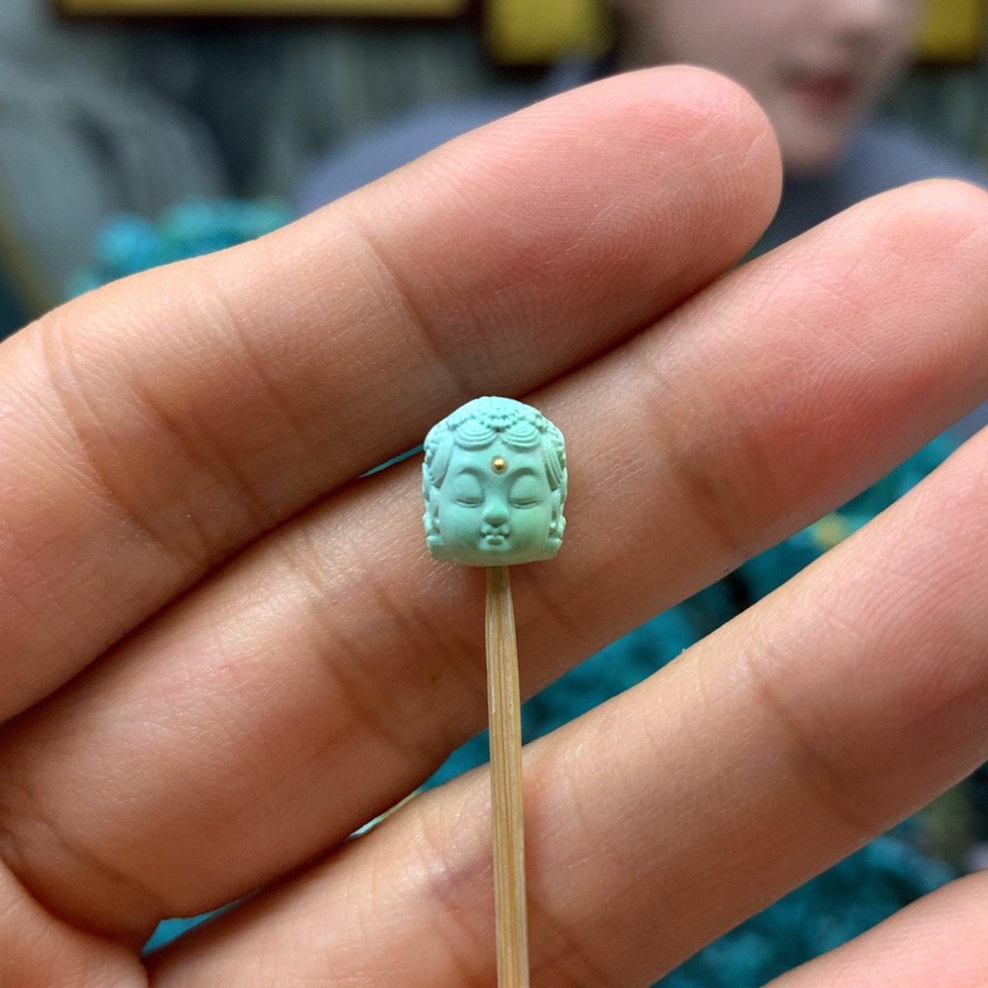 绿松石配饰未镶嵌