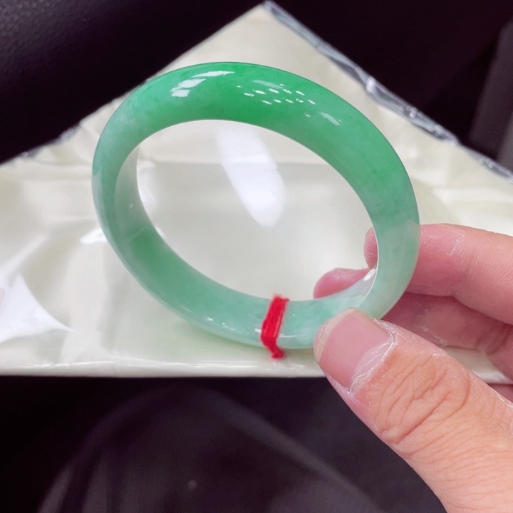 未镶嵌手镯翡翠安*儿翡翠