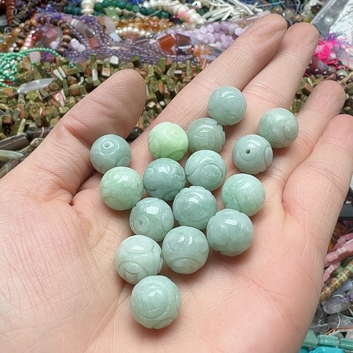 玛瑙/玉髓未镶嵌珠宝半成品一颗14mm翡翠吊坠