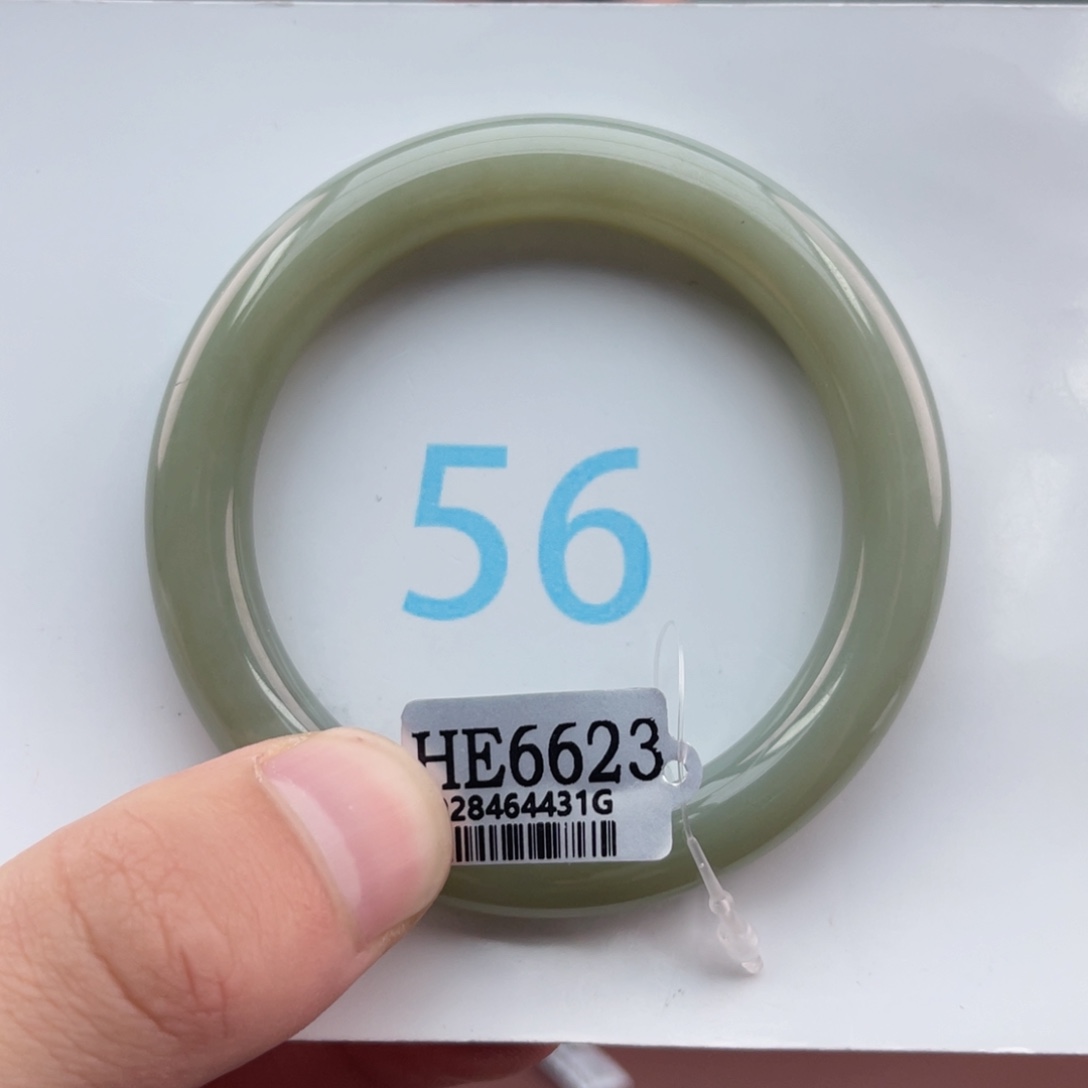 和田玉手镯未镶嵌洛*