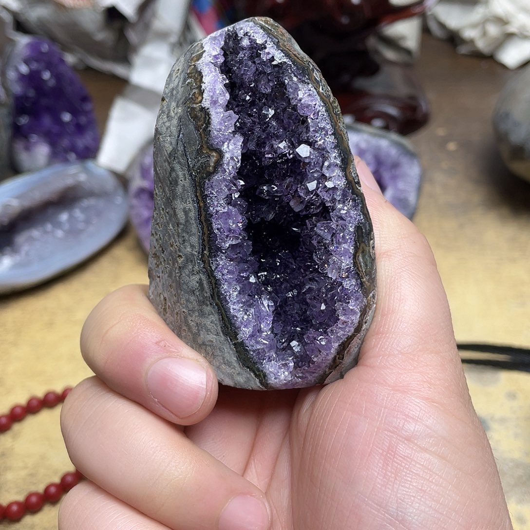 紫晶大型摆件（非配饰）未镶嵌