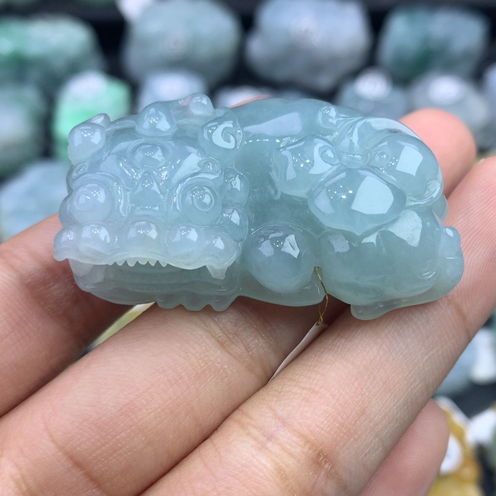 翡翠未镶嵌颈饰天然缅甸翡翠