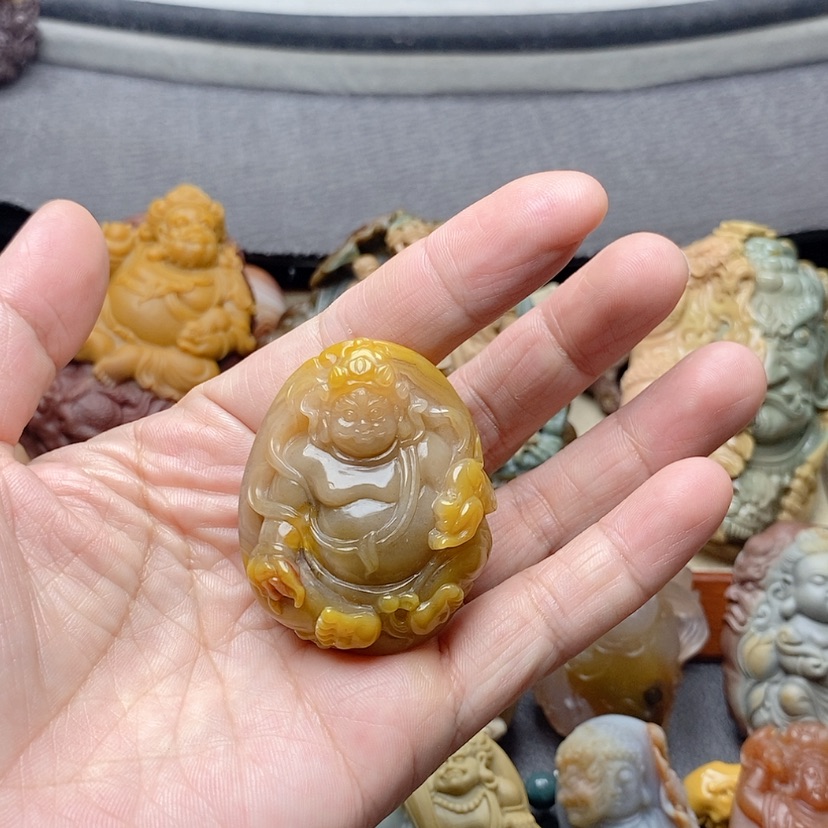 【闪购商品】定制石英质玉吊坠未镶嵌