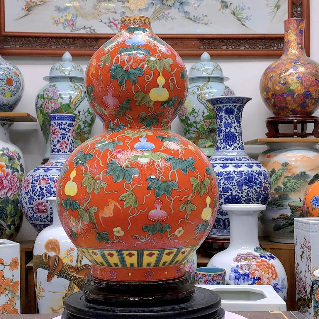 陶瓷确保手手工匠人