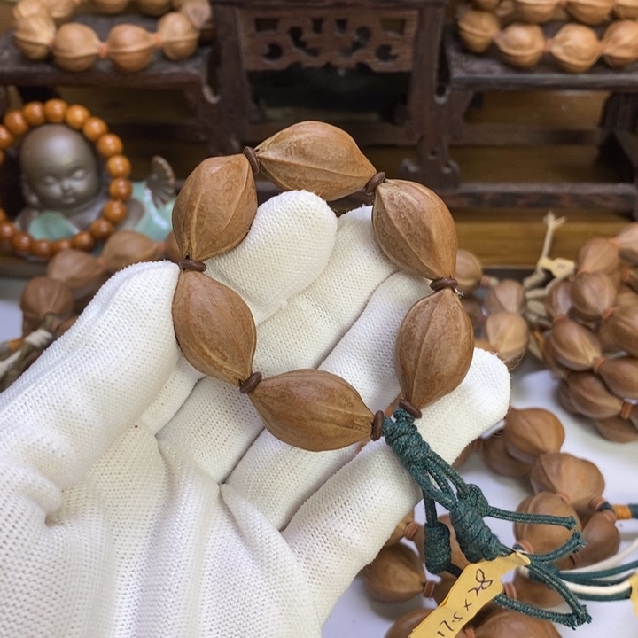 翠***、无非金属17.5×28梅林铁核手捻