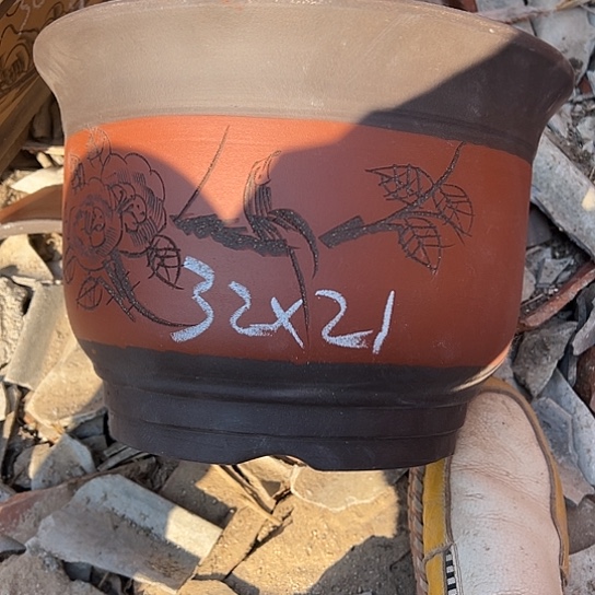 紫砂工艺厂……紫砂工艺厂……