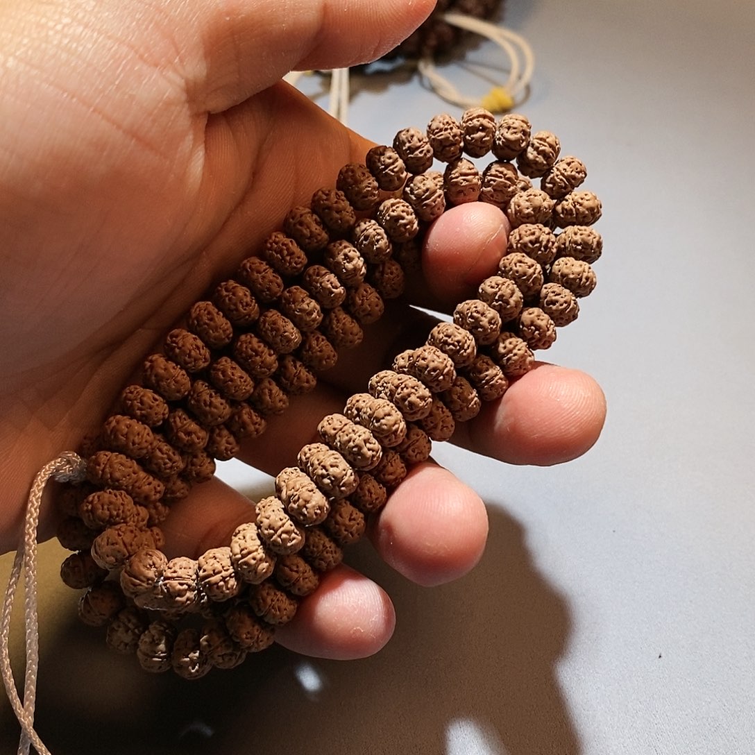 金刚菩提吊坠老树王108