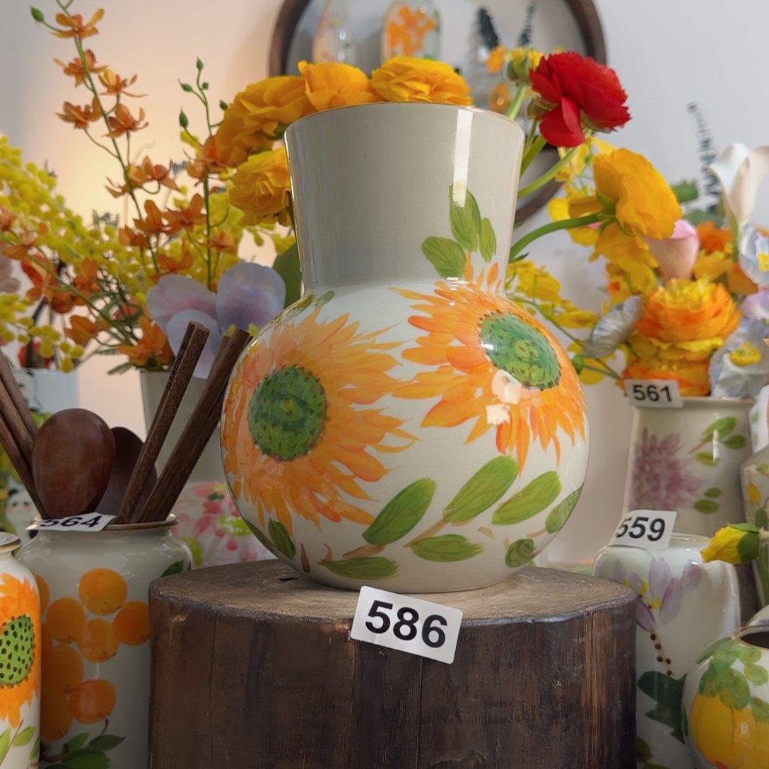 摆件景德镇陶瓷手绘小花瓶摆件无孔