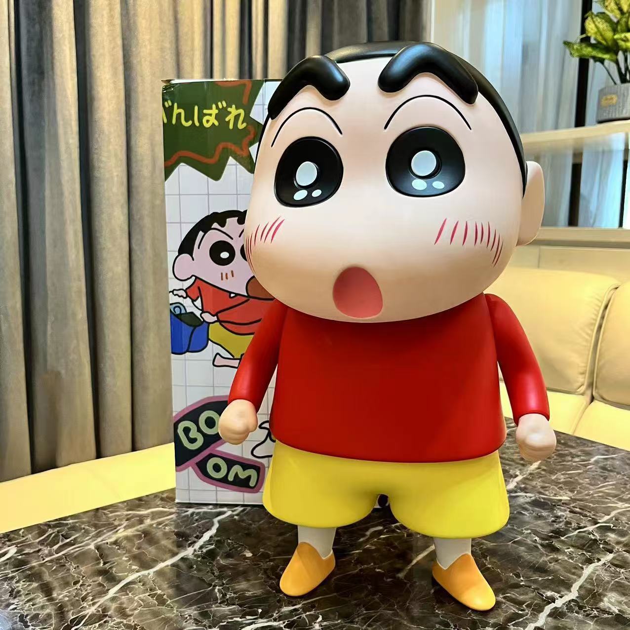 红色蜡笔小新22cm手办网红潮玩手办公仔玩偶玄关摆件礼物品