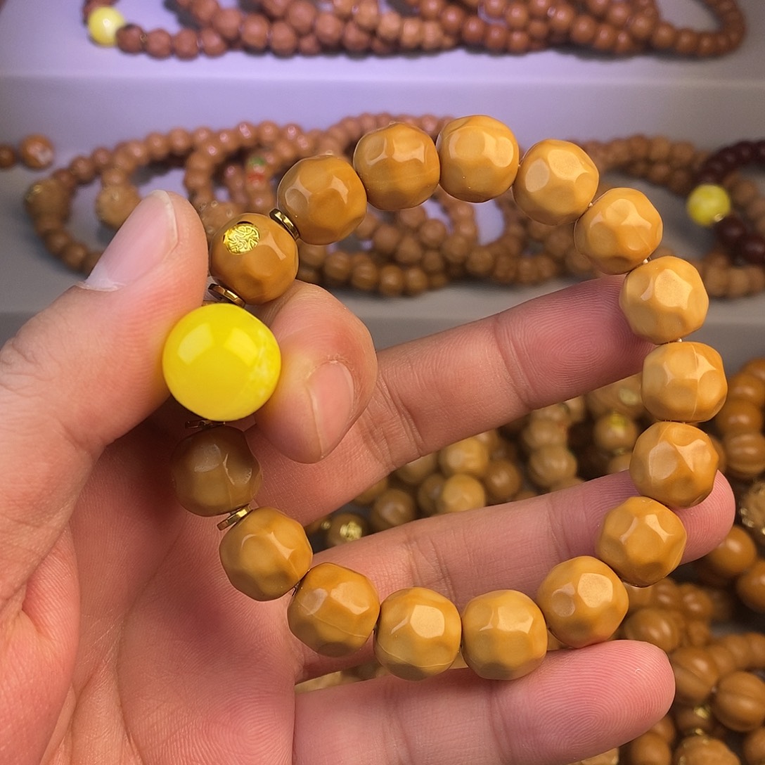 f***m猴头核桃手串全品龙岩奶酪