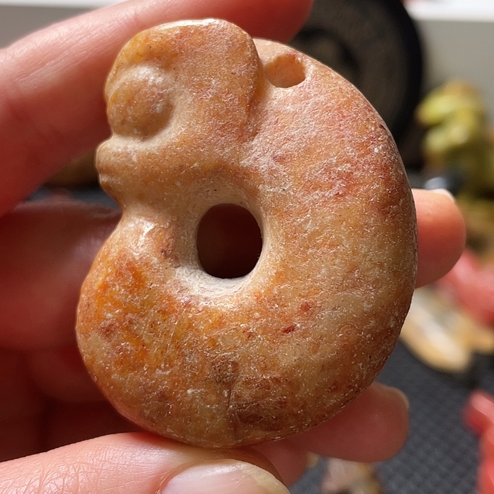 深***）蛇纹石玉未镶嵌挂件