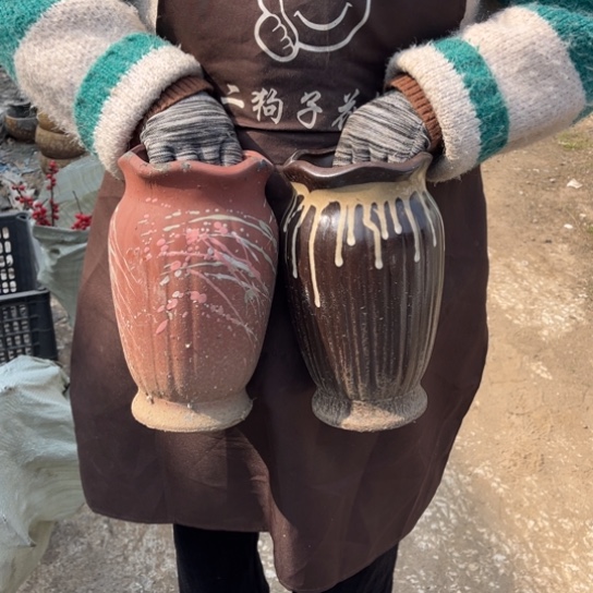 红陶口12高24瑕疵