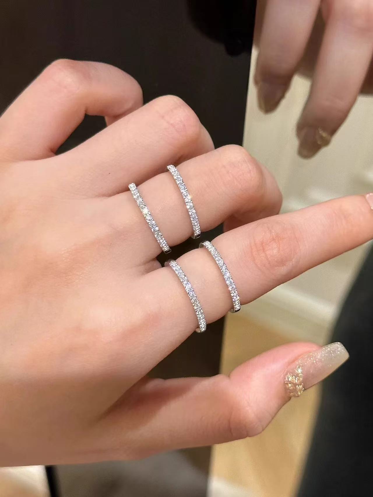 0.2CT  直排轻奢女戒