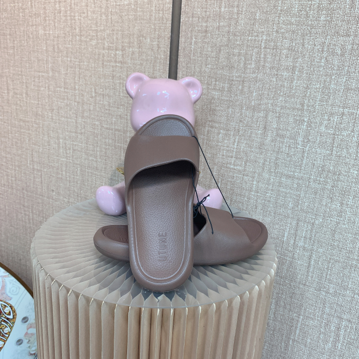 X1025 微瑕   咖色家居凉拖鞋  偏小一码