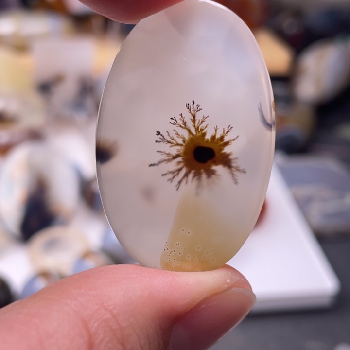 玛瑙/玉髓未镶嵌吊坠(不含链)